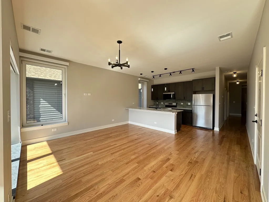 2100 W 18th Pl, ,  60608, USA 60608-unit#202-Chicago-IL