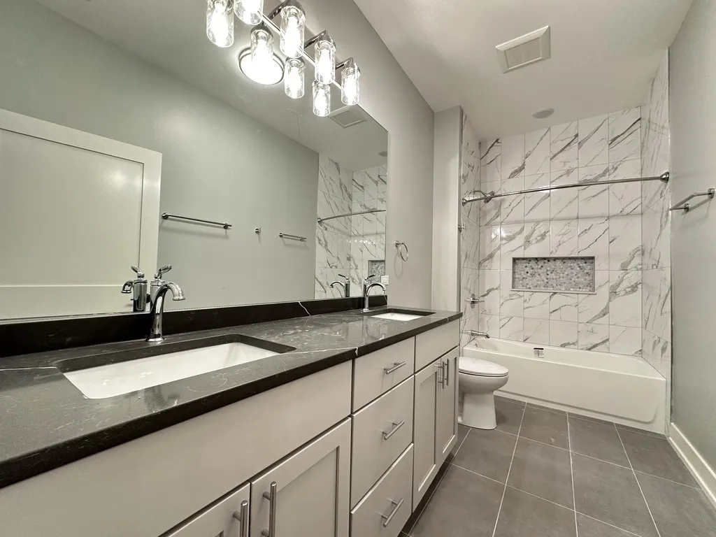 2100 W 18th Pl, ,  60608, USA 60608-unit#202-Chicago-IL