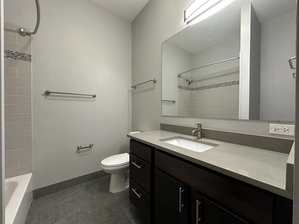 1432 W 21st St, ,  60608, USA 60608-unit#309-Chicago-IL