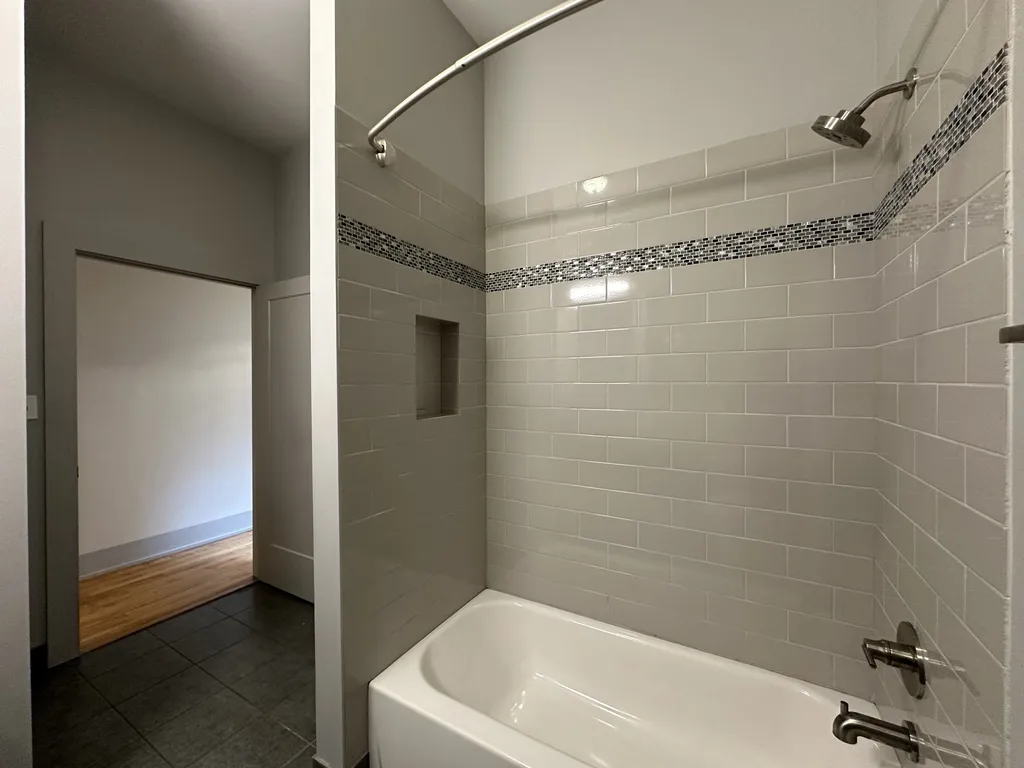 1432 W 21st St, ,  60608, USA 60608-unit#309-Chicago-IL