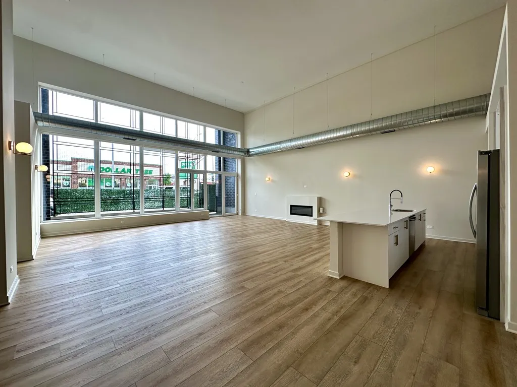 3207 N Narragansett Ave, ,  60634, USA 60634-unit#103-Chicago-IL