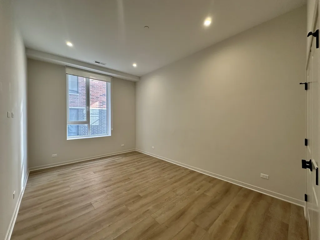 3207 N Narragansett Ave, ,  60634, USA 60634-unit#103-Chicago-IL