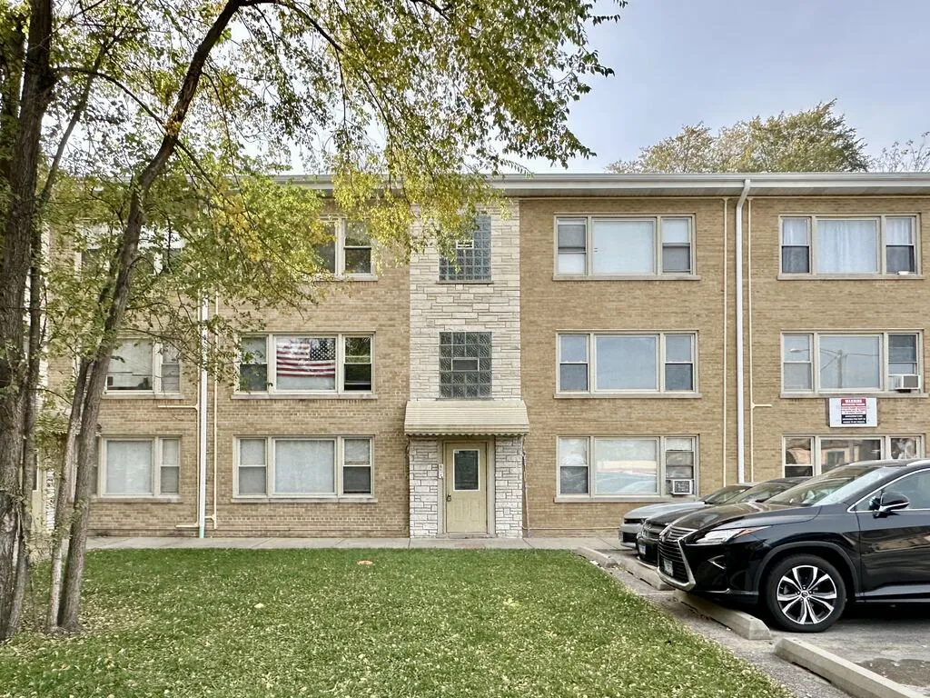7632 N Milwaukee Ave, Niles, 60714, USA 60714-unit#3A-Chicago-IL