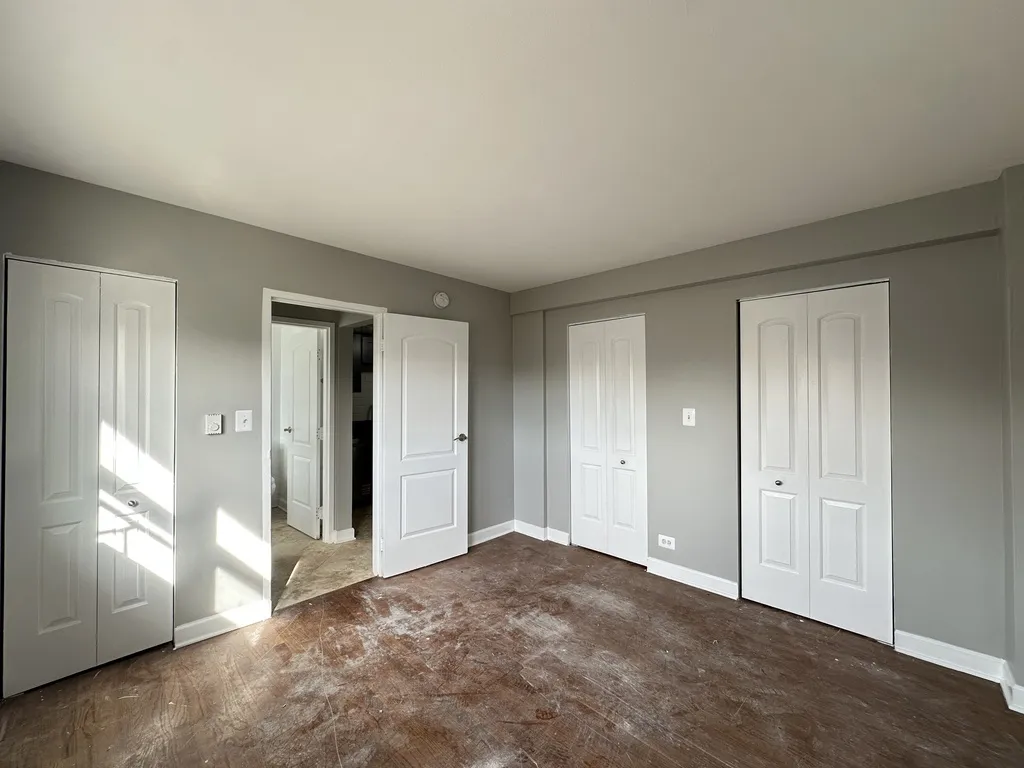 7632 N Milwaukee Ave, Niles,  60714, USA 60714-unit#3A-Chicago-IL