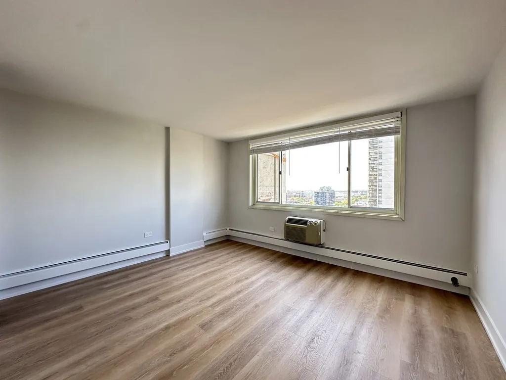 1344 N Dearborn St, ,  60610, USA 60610-unit#17K-Chicago-IL