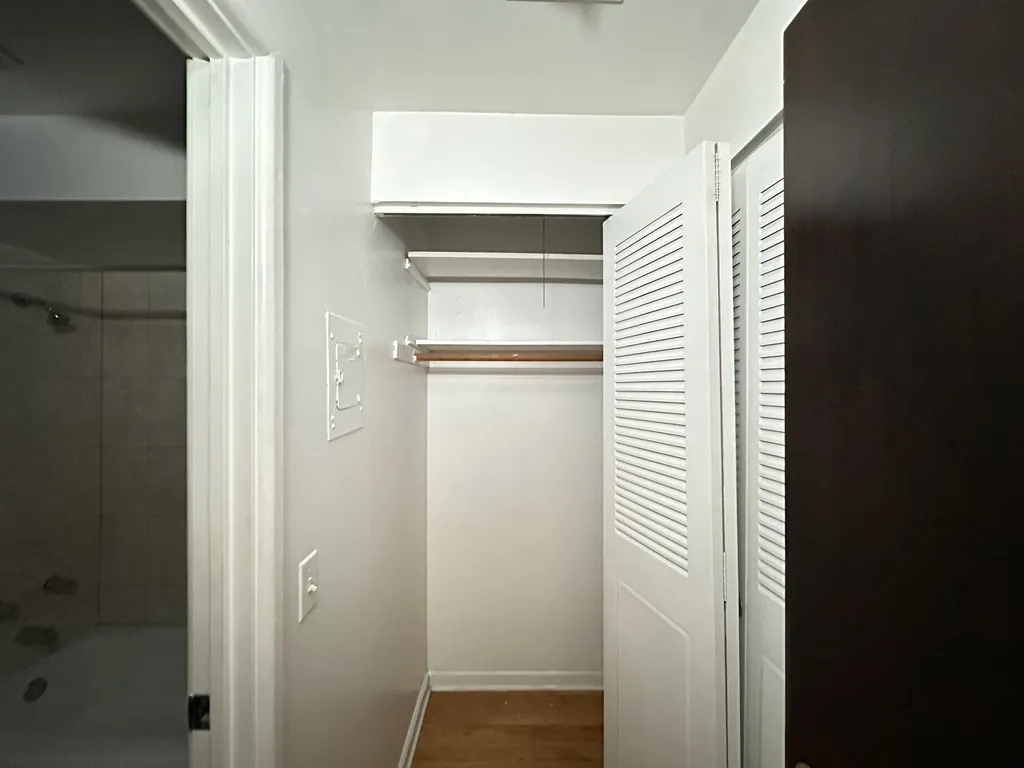 5820 N Sheridan Rd, , 60660, USA 60660-unit#102-Chicago-IL