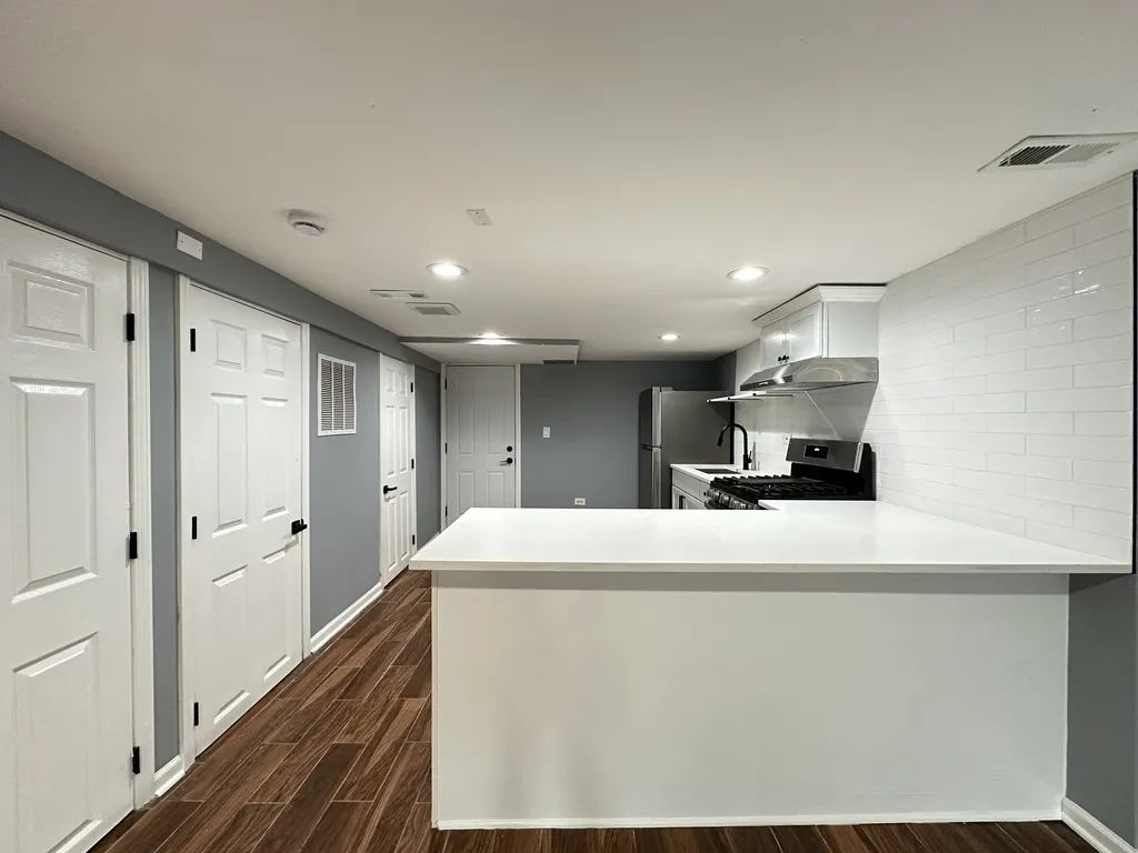 2317 N Keeler Ave, ,  60639, USA 60639-unit#G-Chicago-IL