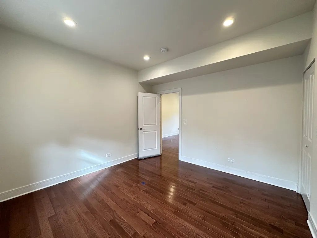 1159 W Lunt Ave, ,  60626, USA 60626-unit#3-Chicago-IL