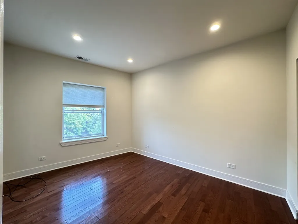 1159 W Lunt Ave, ,  60626, USA 60626-unit#3-Chicago-IL