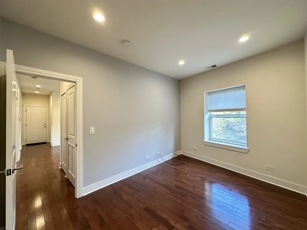1159 W Lunt Ave, ,  60626, USA 60626-unit#3-Chicago-IL