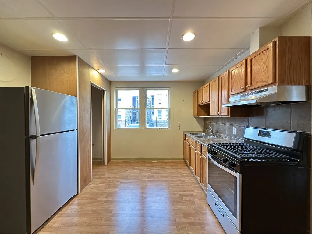 3734 W Wabansia Ave, ,  60647, USA 60647-unit#1F-Chicago-IL