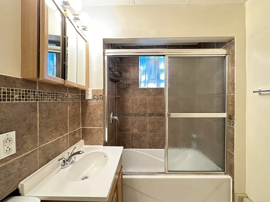 3734 W Wabansia Ave, ,  60647, USA 60647-unit#1F-Chicago-IL