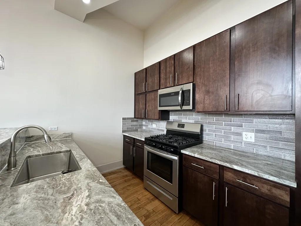 1432 W 21st St, , 60608, USA 60608-unit#306-Chicago-IL