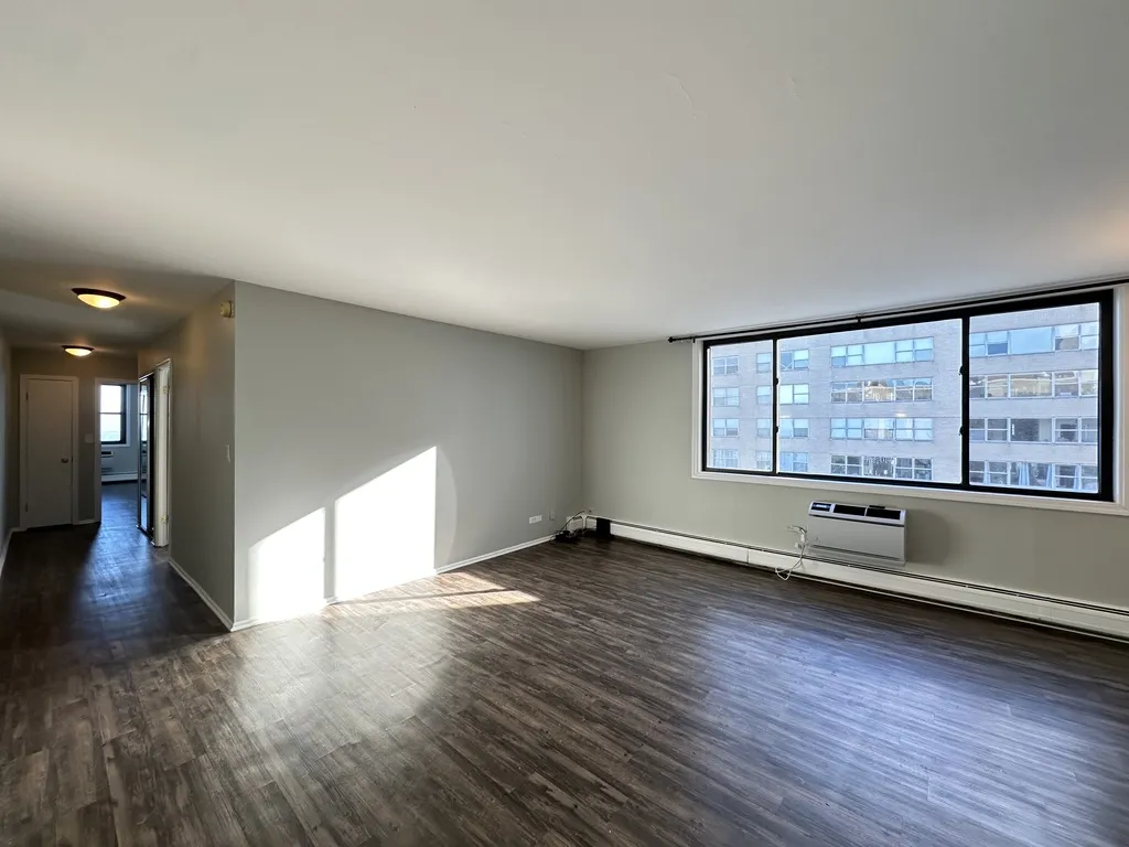6325 N Sheridan Rd, ,  60660, USA 60660-unit#2003-Chicago-IL