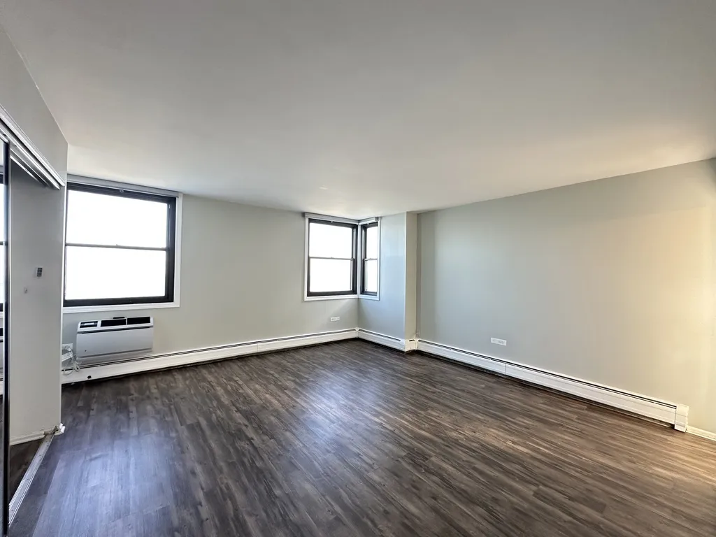 6325 N Sheridan Rd, ,  60660, USA 60660-unit#2003-Chicago-IL