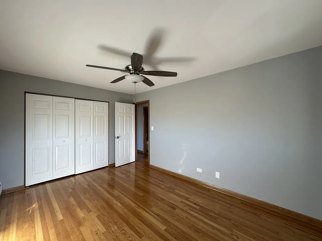 1026 S River Rd, Des Plaines,  60016, USA 60016-unit#3B-Chicago-IL