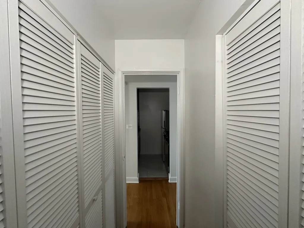 6830 N Sheridan Rd, ,  60626, USA 60626-unit#562-Chicago-IL