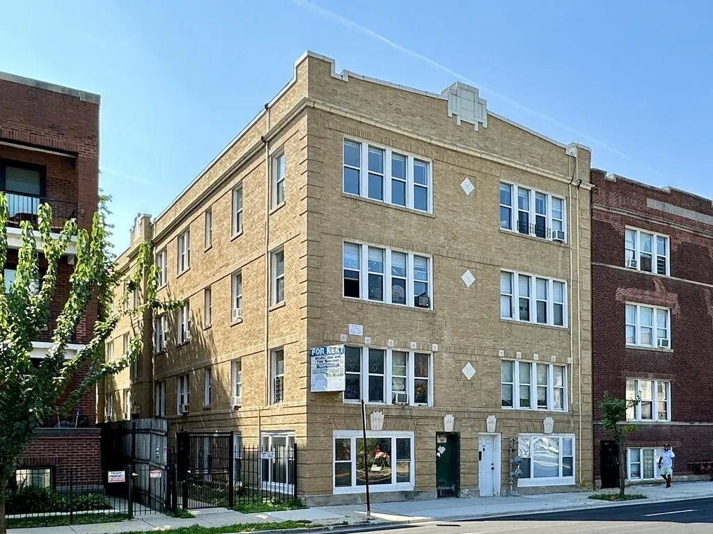 5662 N Ridge Ave, , 60660, USA 60660-unit#2i-Chicago-IL