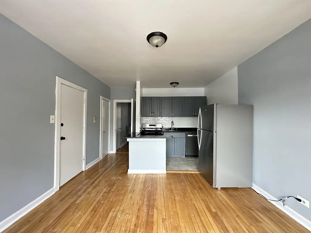 5662 N Ridge Ave, ,  60660, USA 60660-unit#2i-Chicago-IL