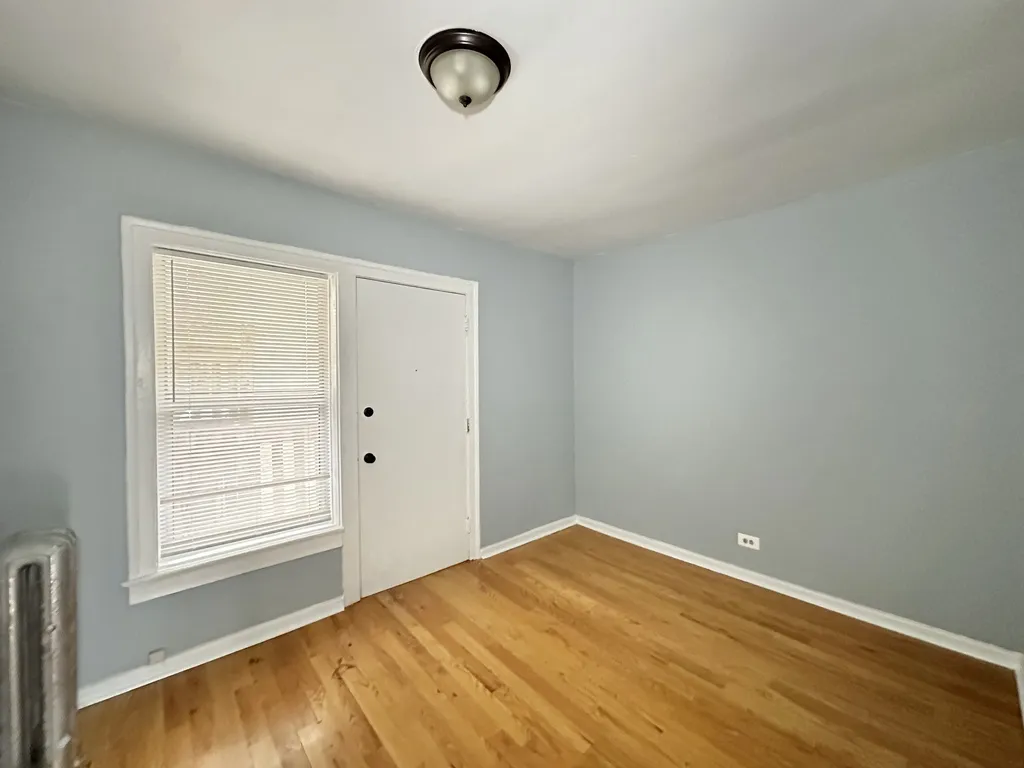 5662 N Ridge Ave, ,  60660, USA 60660-unit#2i-Chicago-IL