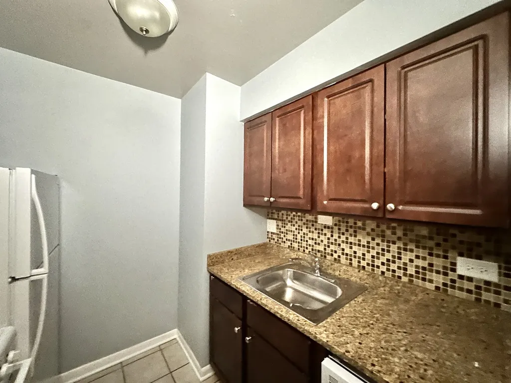 5820 N Sheridan Rd, , 60660, USA 60660-unit#311-Chicago-IL