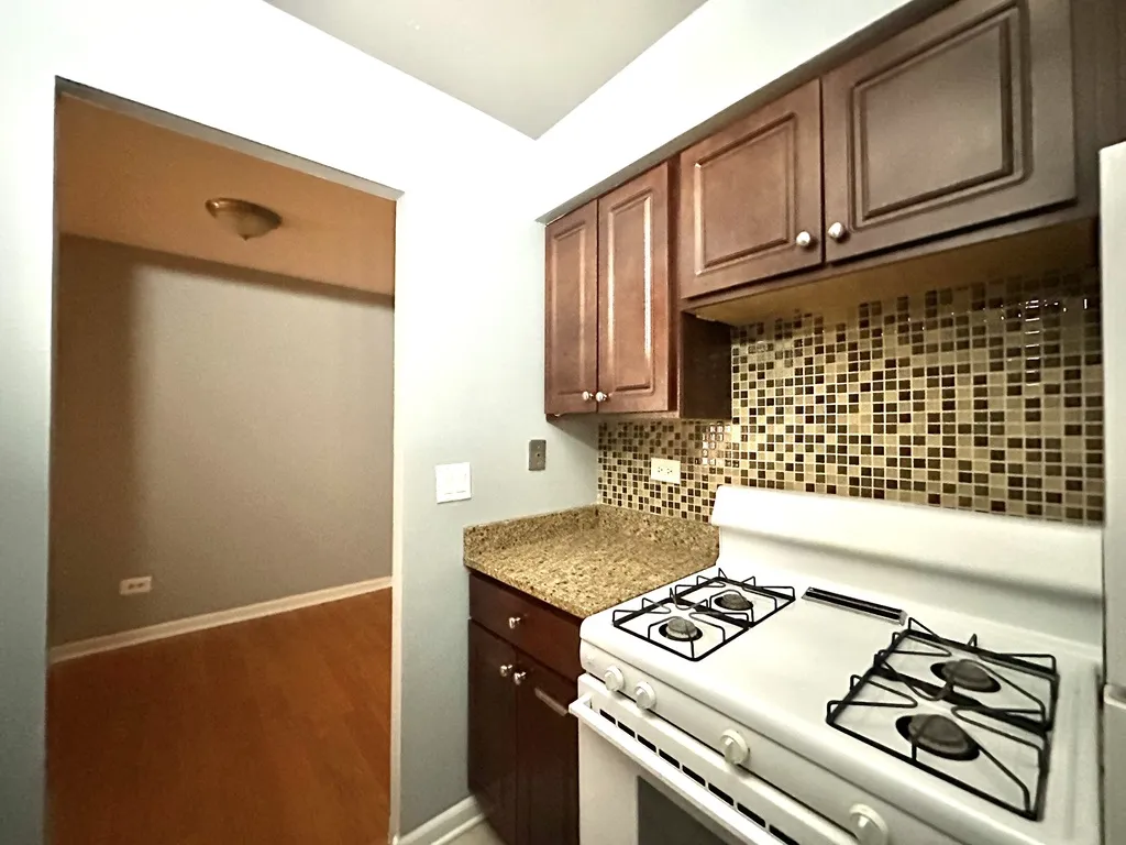 5820 N Sheridan Rd, ,  60660, USA 60660-unit#311-Chicago-IL