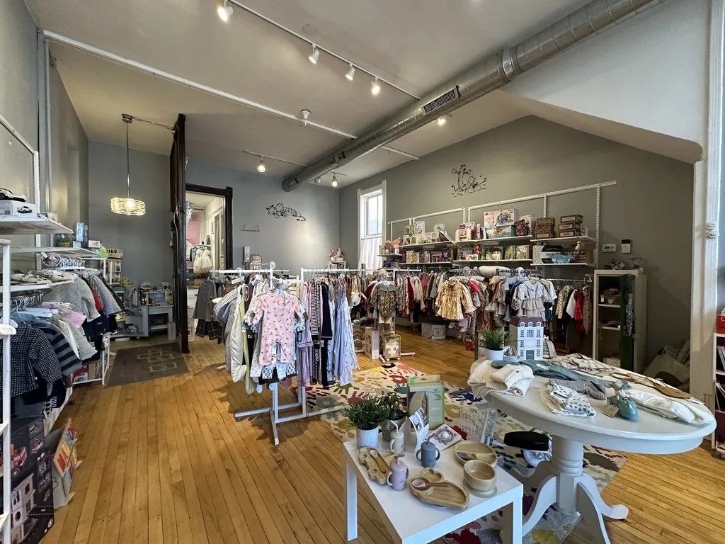 3422 N Lincoln Ave, , 60657, USA 60657-unit#STORE-Chicago-IL