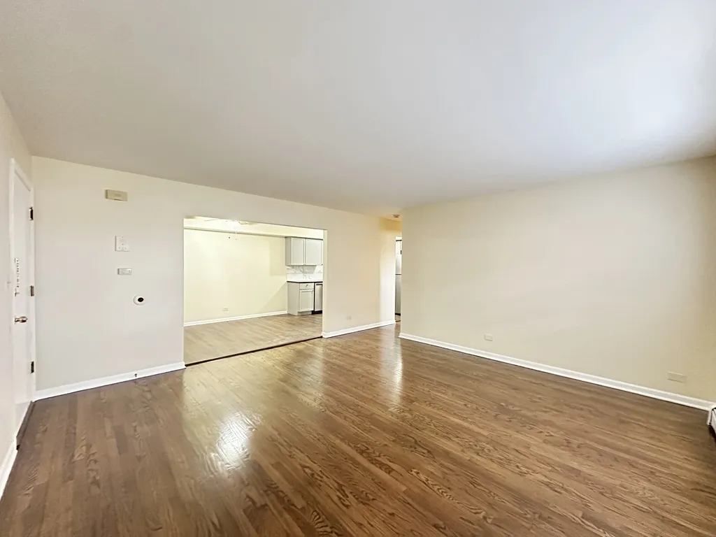 622 Lincoln Ave, Addison,  60101, USA 60101-unit#G03-Chicago-IL