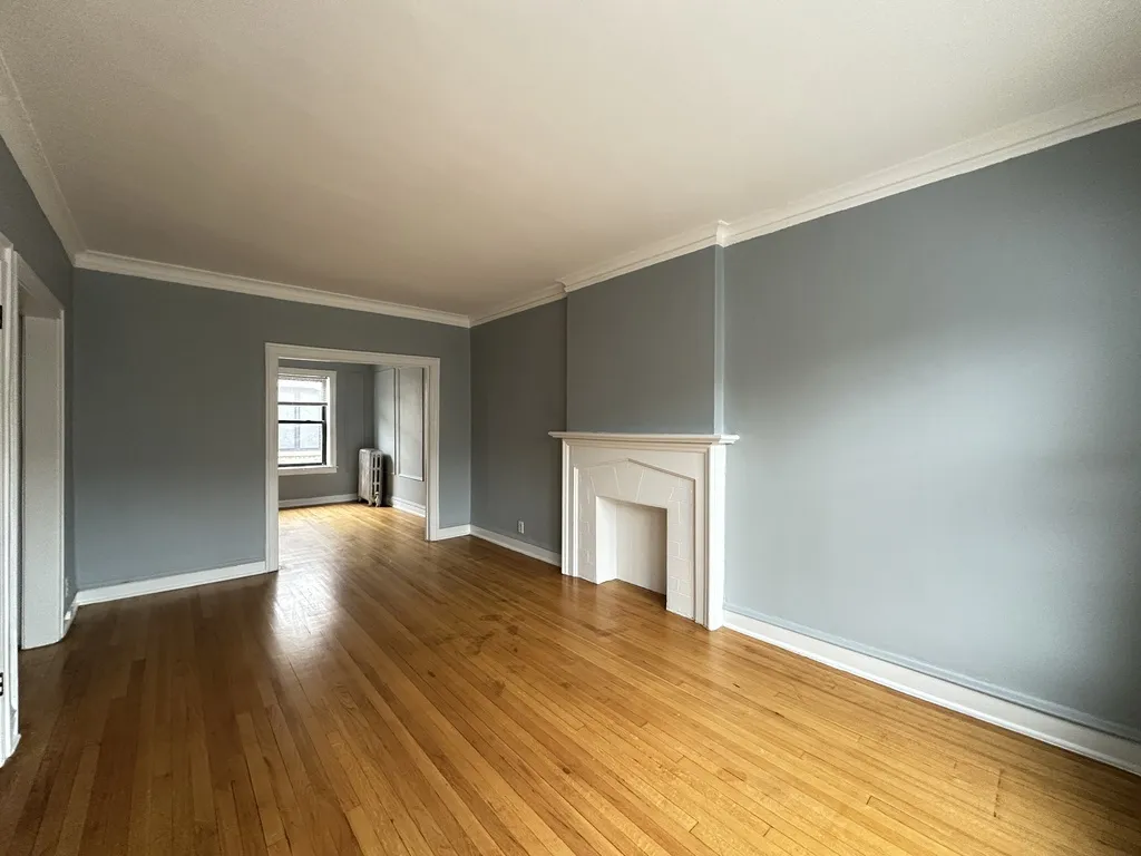 1321 W Estes Ave, ,  60626, USA 60626-unit#35-Chicago-IL