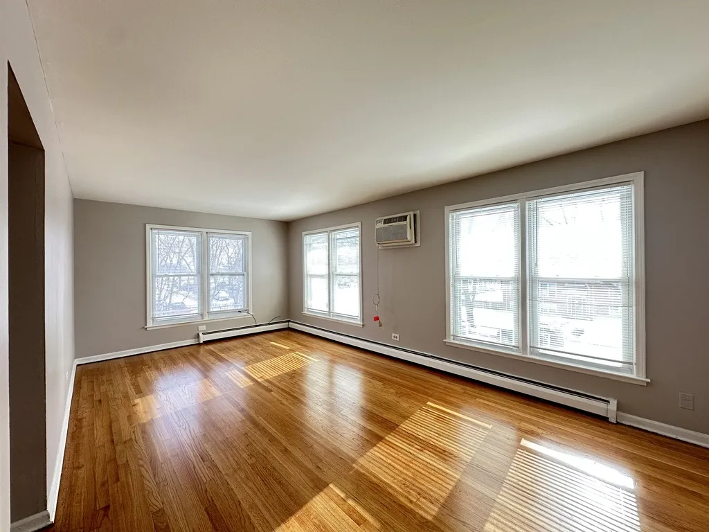 430 Stevens Dr, Addison,  60101, USA 60101-unit#201-Chicago-IL