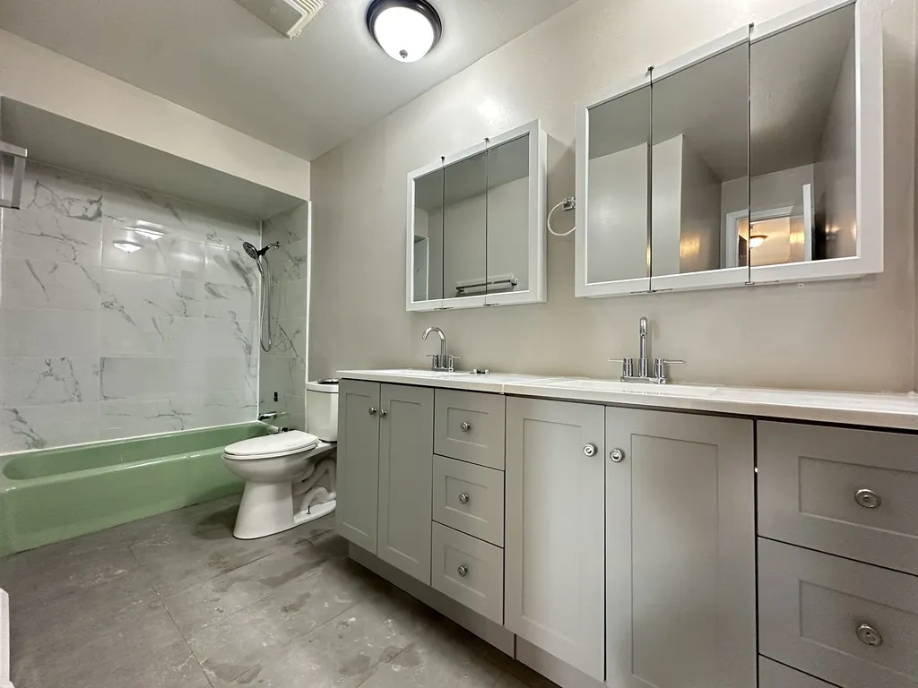 430 Stevens Dr, Addison,  60101, USA 60101-unit#201-Chicago-IL