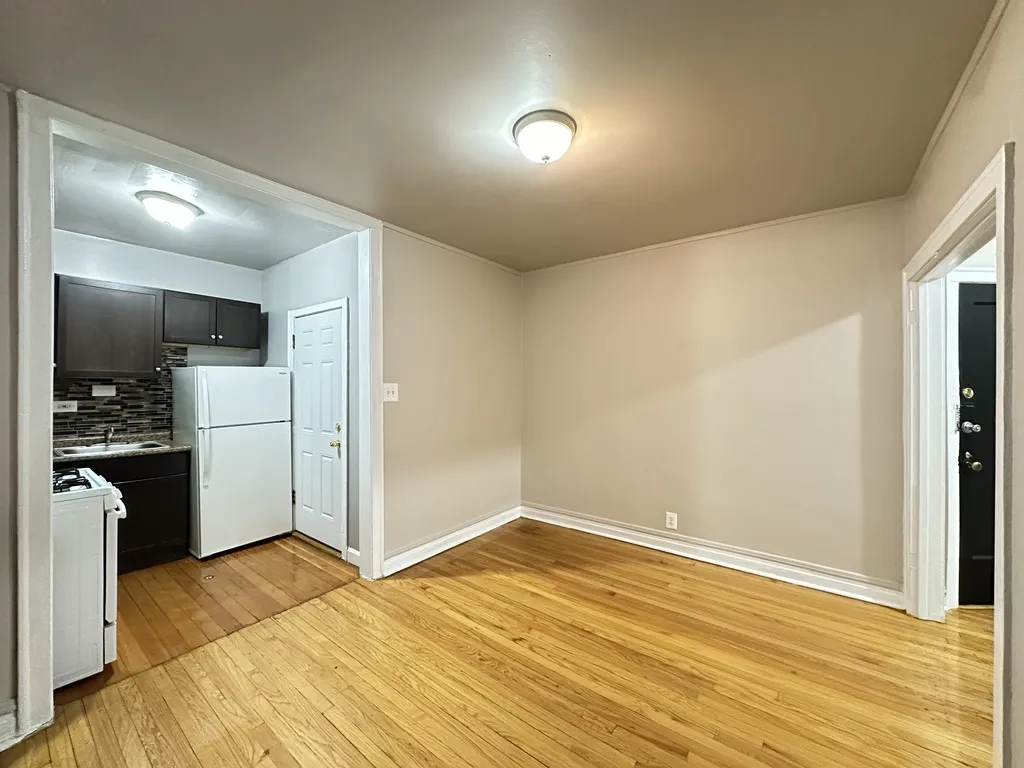 4265 W Addison St, ,  60641, USA 60641-unit#1-Chicago-IL