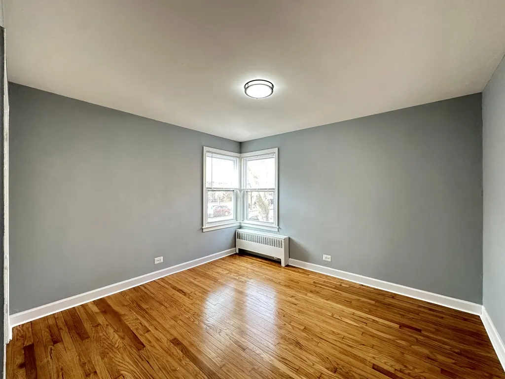 6715 N California Ave, ,  60645, USA 60645-unit#1W-Chicago-IL