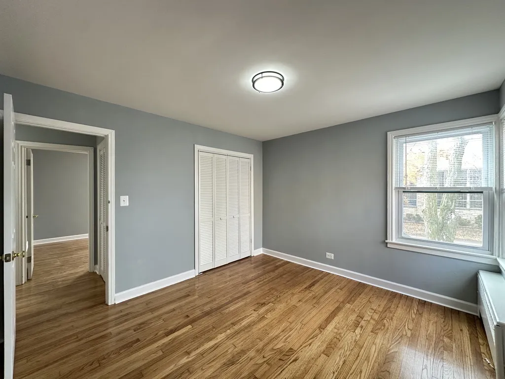 6715 N California Ave, ,  60645, USA 60645-unit#1W-Chicago-IL