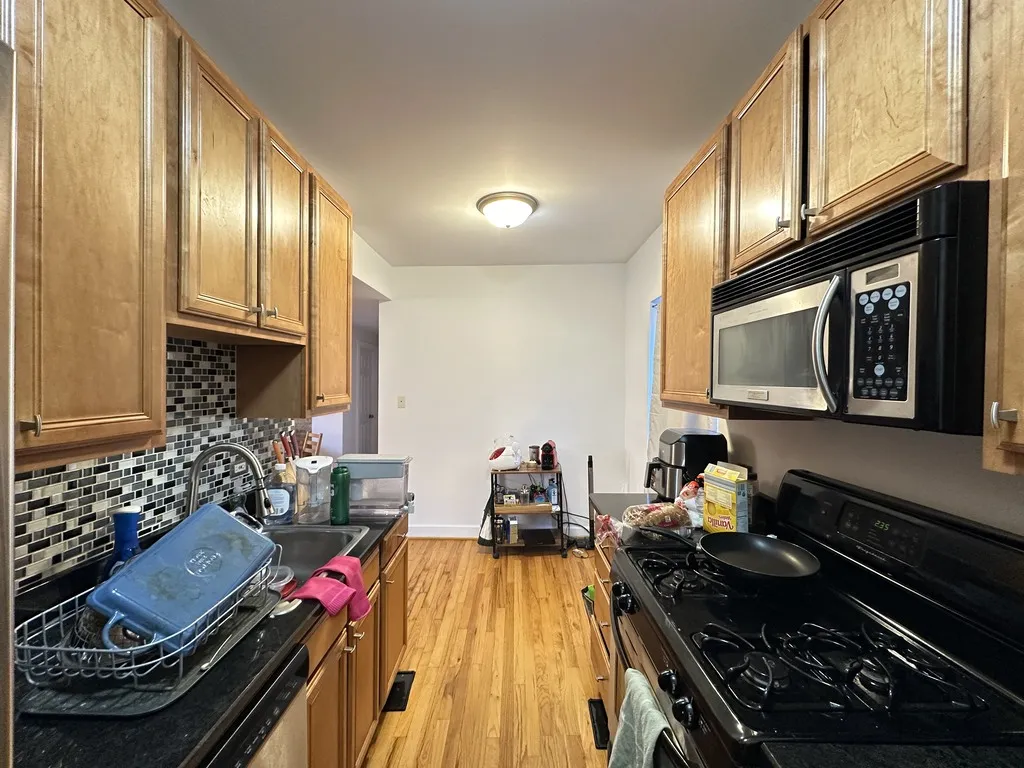 927 W Sunnyside Ave, , 60640, USA 60640-unit#3S-Chicago-IL