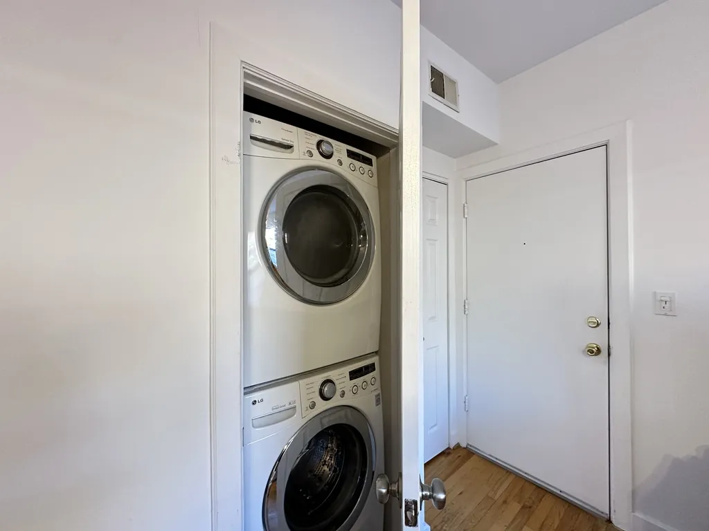 927 W Sunnyside Ave, , 60640, USA 60640-unit#3S-Chicago-IL