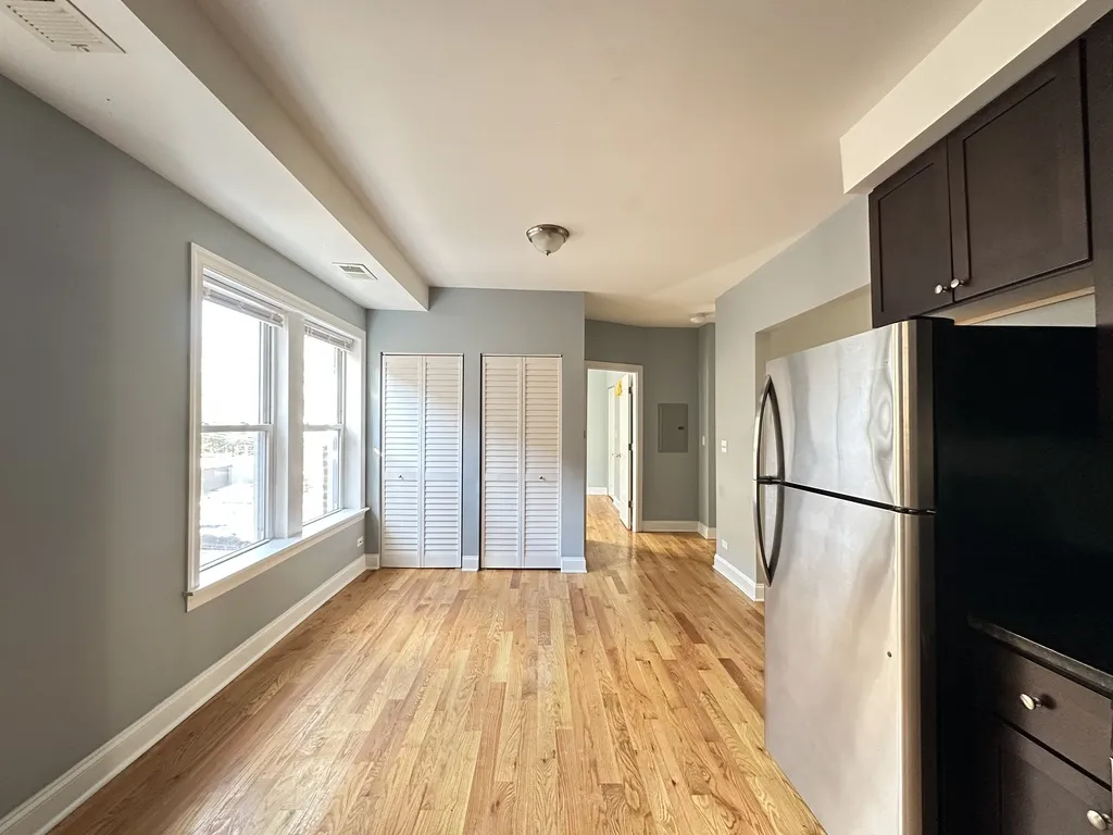 1646 W Pratt Blvd, ,  60626, USA 60626-unit#2i-Chicago-IL