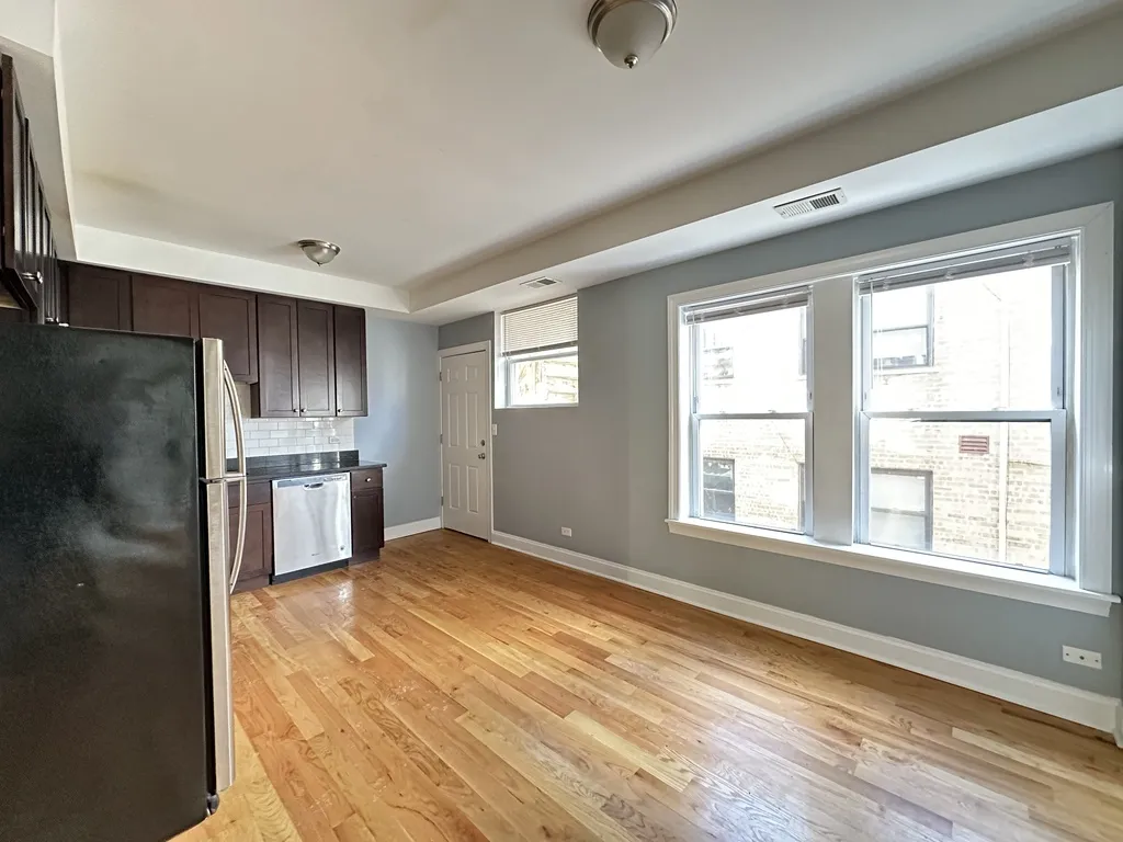 1646 W Pratt Blvd, ,  60626, USA 60626-unit#2i-Chicago-IL