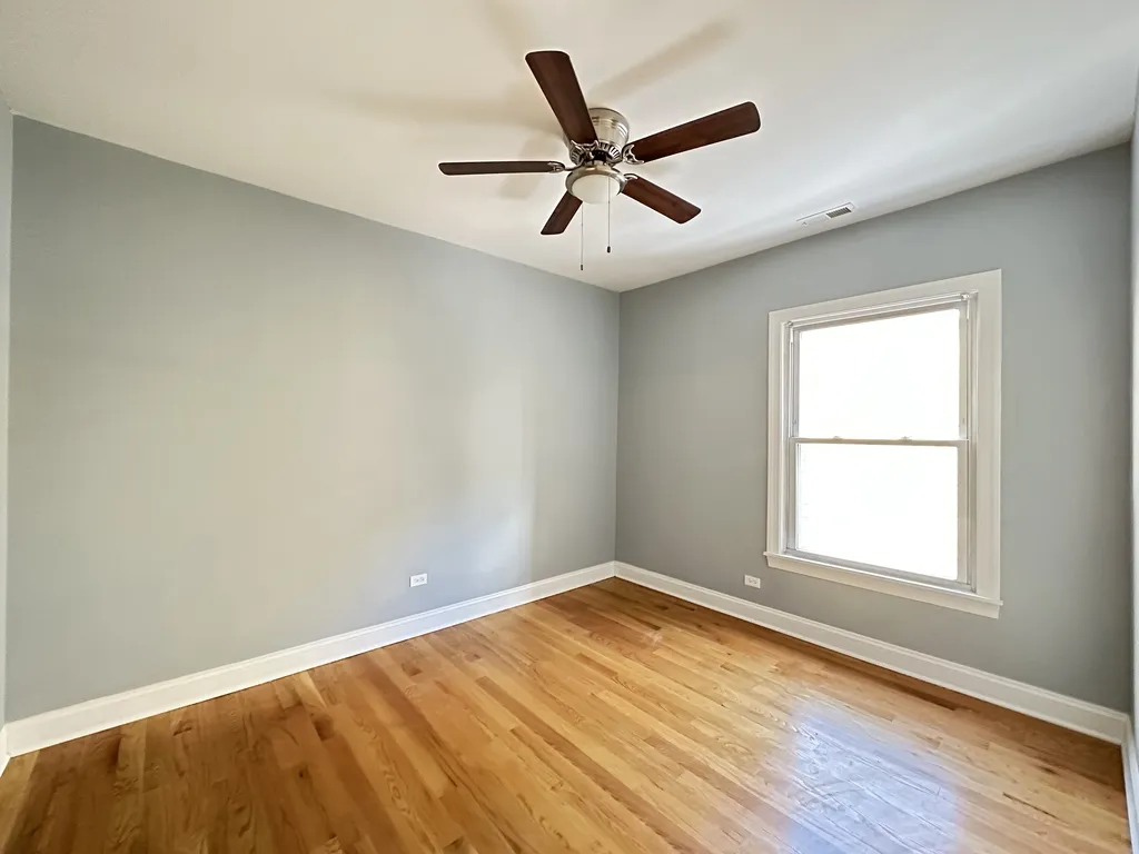 1646 W Pratt Blvd, ,  60626, USA 60626-unit#2i-Chicago-IL