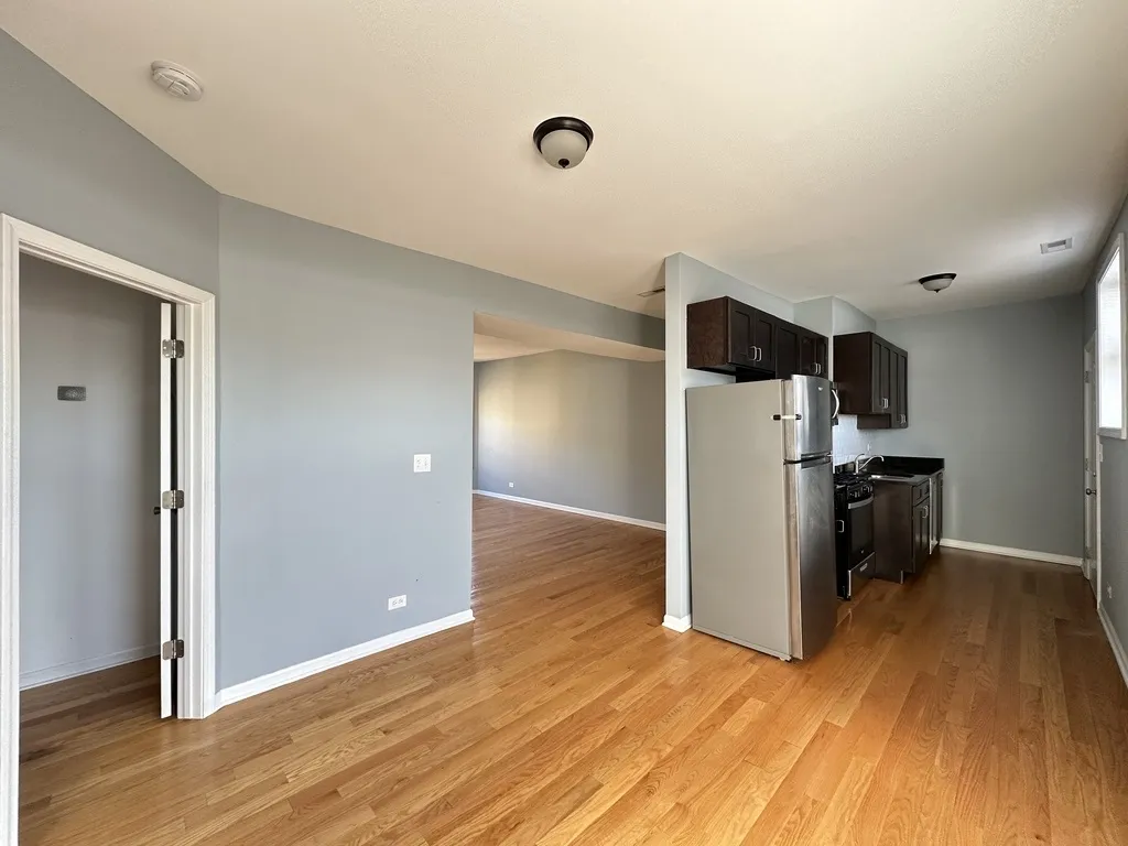 1648 W Pratt Blvd, ,  60626, USA 60626-unit#3K-Chicago-IL