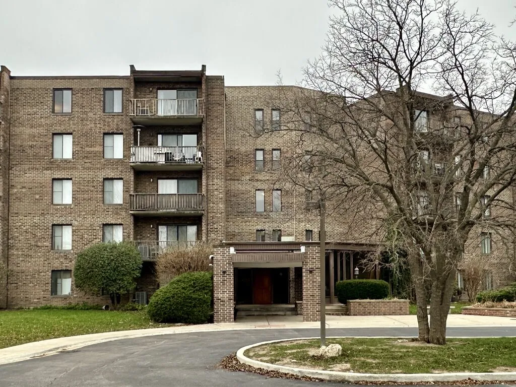 525 N Quentin Rd, Palatine, 60067, USA 60067-unit#512-Chicago-IL