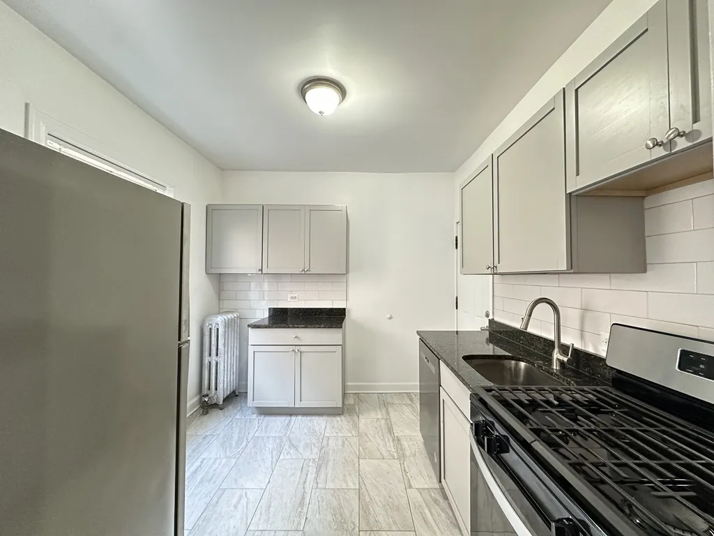 6347 N Magnolia Ave, ,  60660, USA 60660-unit#1M-Chicago-IL