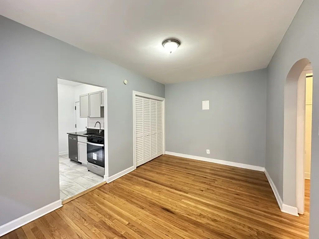 6347 N Magnolia Ave, ,  60660, USA 60660-unit#1M-Chicago-IL
