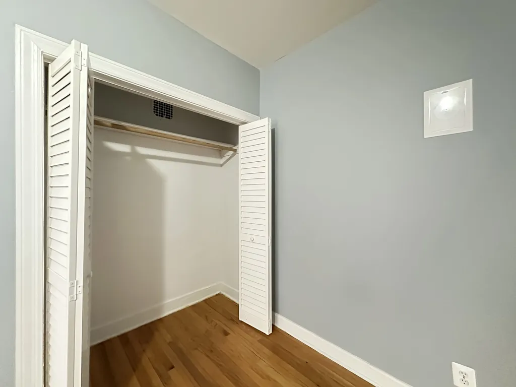 6347 N Magnolia Ave, ,  60660, USA 60660-unit#1M-Chicago-IL
