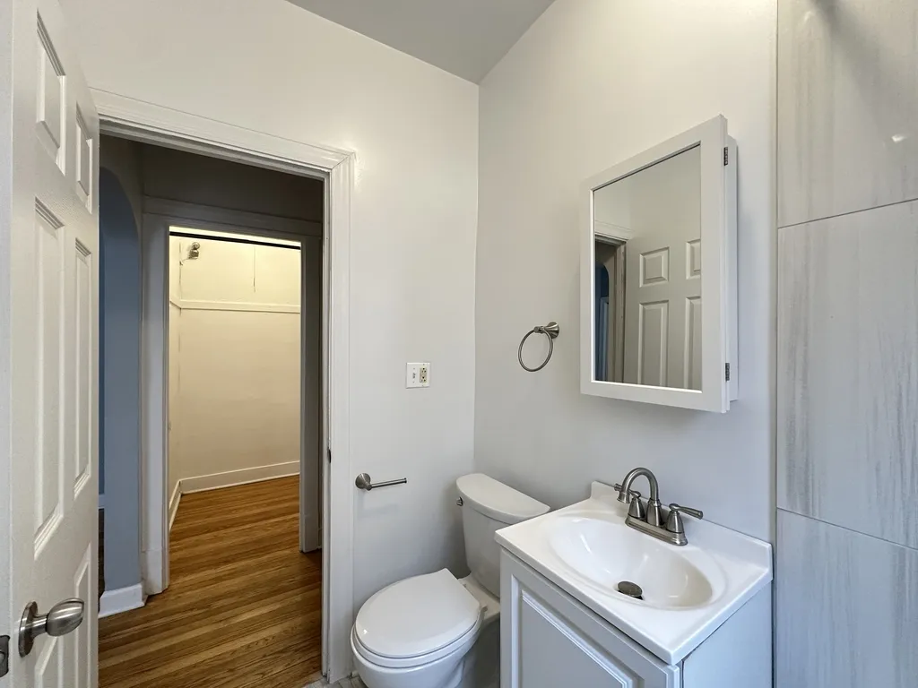 6347 N Magnolia Ave, ,  60660, USA 60660-unit#1M-Chicago-IL