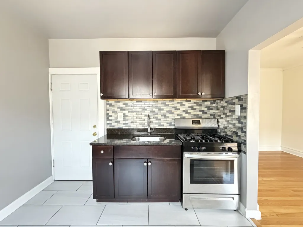 6347 N Magnolia Ave, , 60660, USA 60660-unit#3M-Chicago-IL