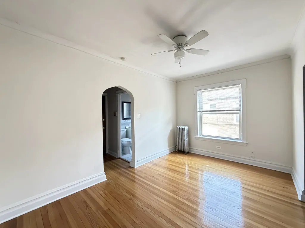 6347 N Magnolia Ave, , 60660, USA 60660-unit#3M-Chicago-IL