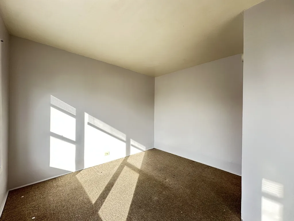 4393 N Elston Ave, ,  60641, USA 60641-unit#5-Chicago-IL