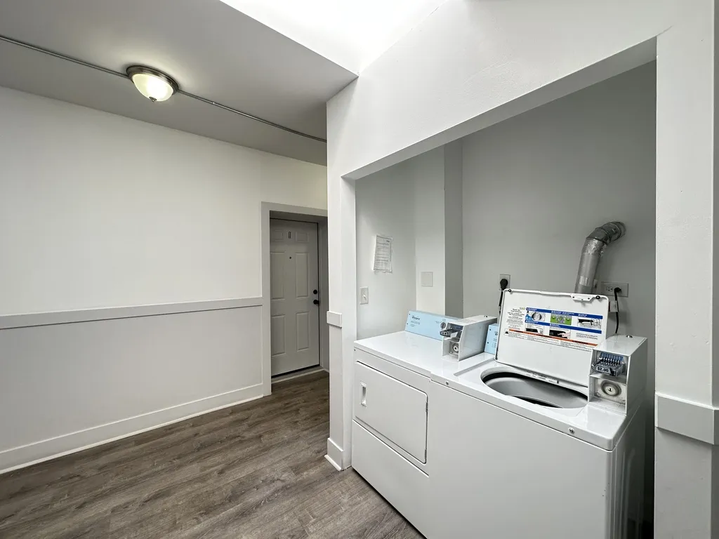 4393 N Elston Ave, ,  60641, USA 60641-unit#5-Chicago-IL