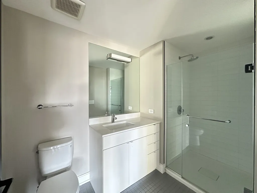 941 W Belmont Ave, , 60657, USA 60657-unit#604-Chicago-IL